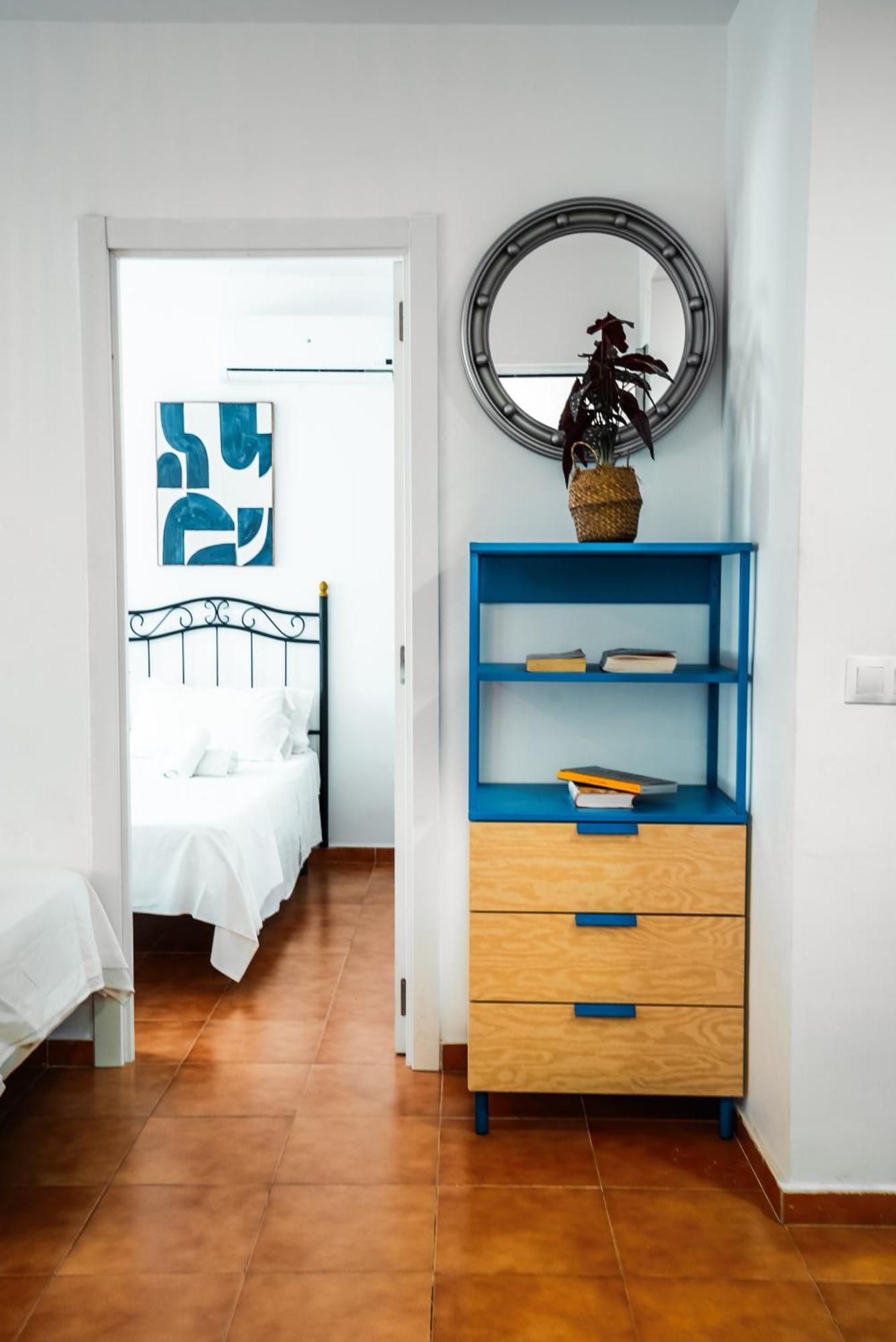 Escuela Village Marbella Ngoại thất bức ảnh