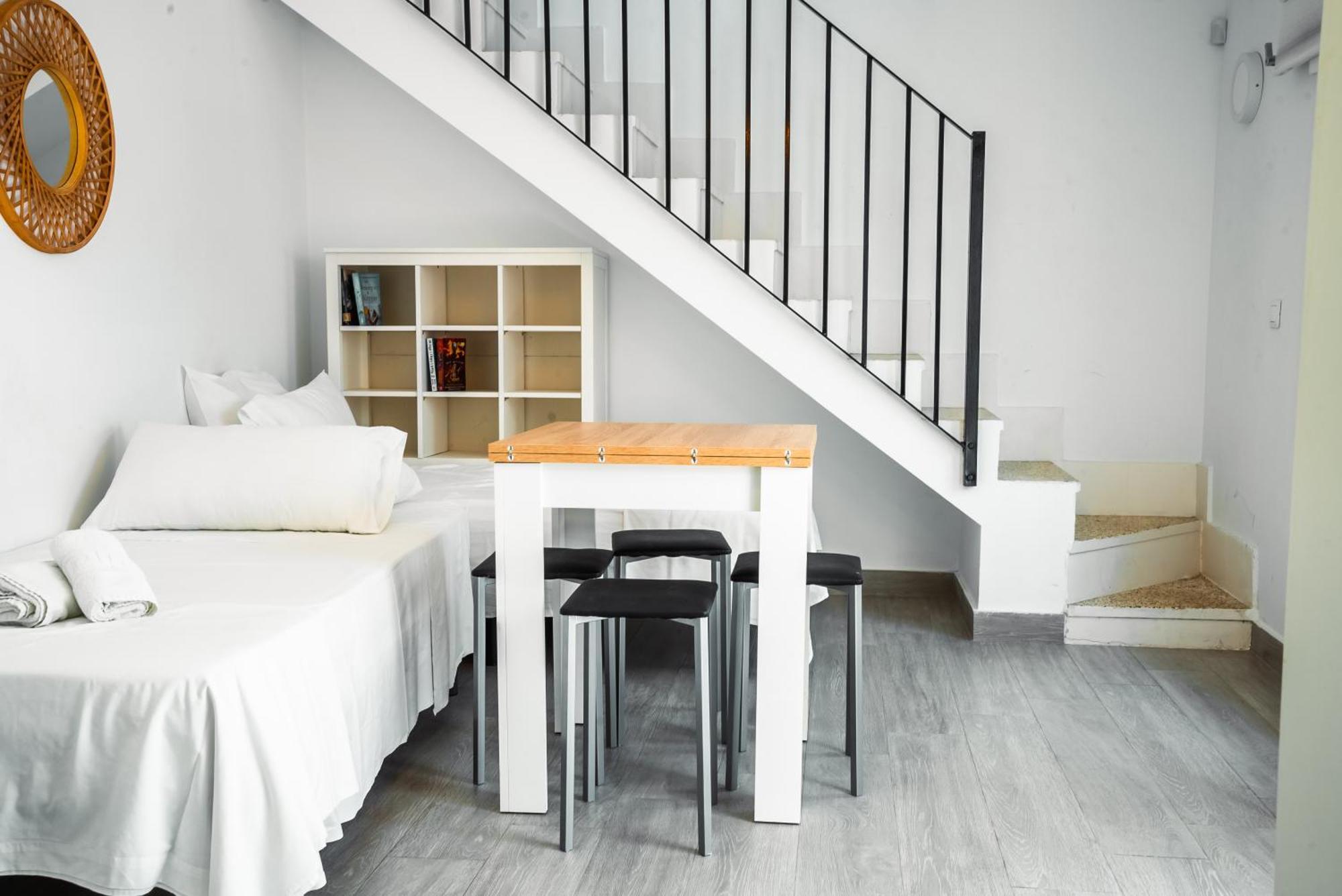 Escuela Village Marbella Ngoại thất bức ảnh